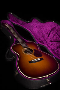 Collings OM2H SB T Traditional Series